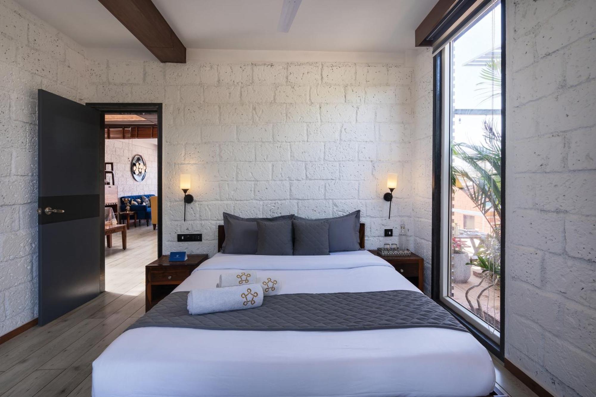 Saffronstays Calvin - 3 Bedroom Pool Villa In Lonavala Buitenkant foto